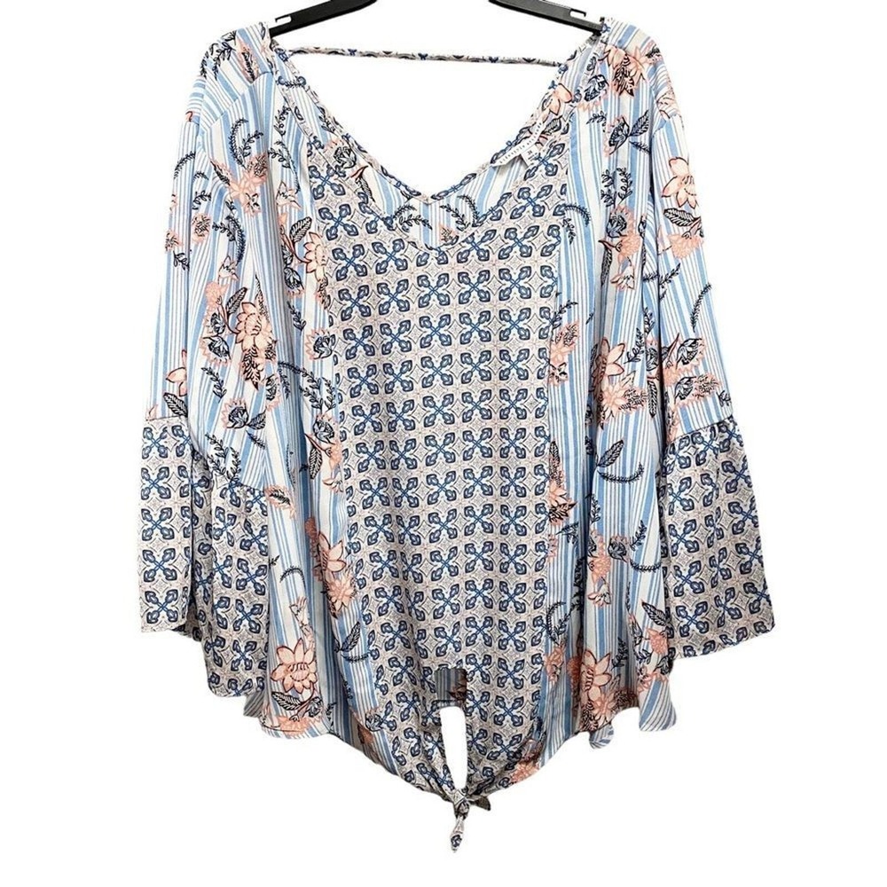 Lifestyle Attitude Woman's 3X Stripe Bell Sleeve Blouse White Blue Floral V Neck
